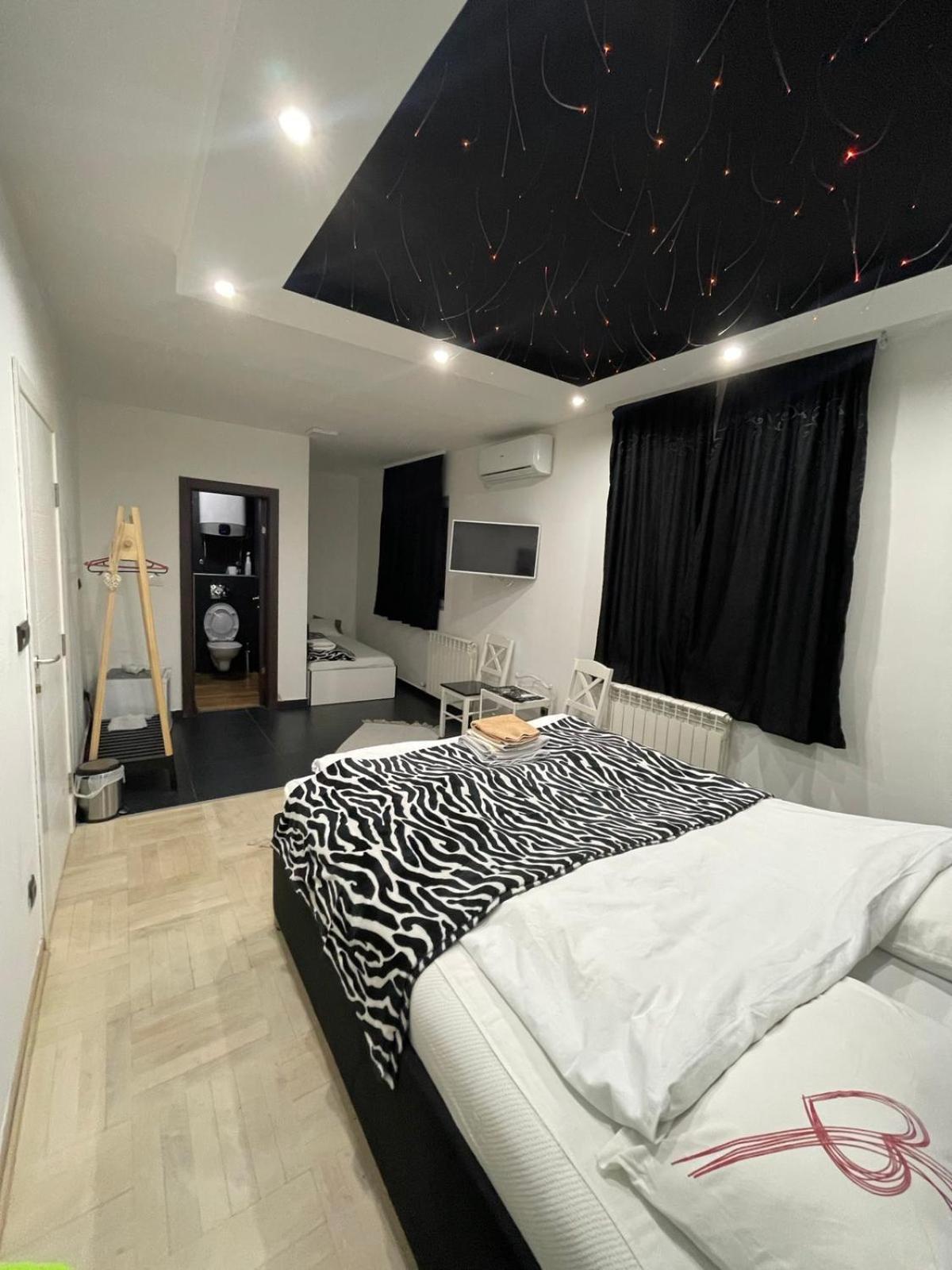 Airport Apartments Beograd Værelse billede