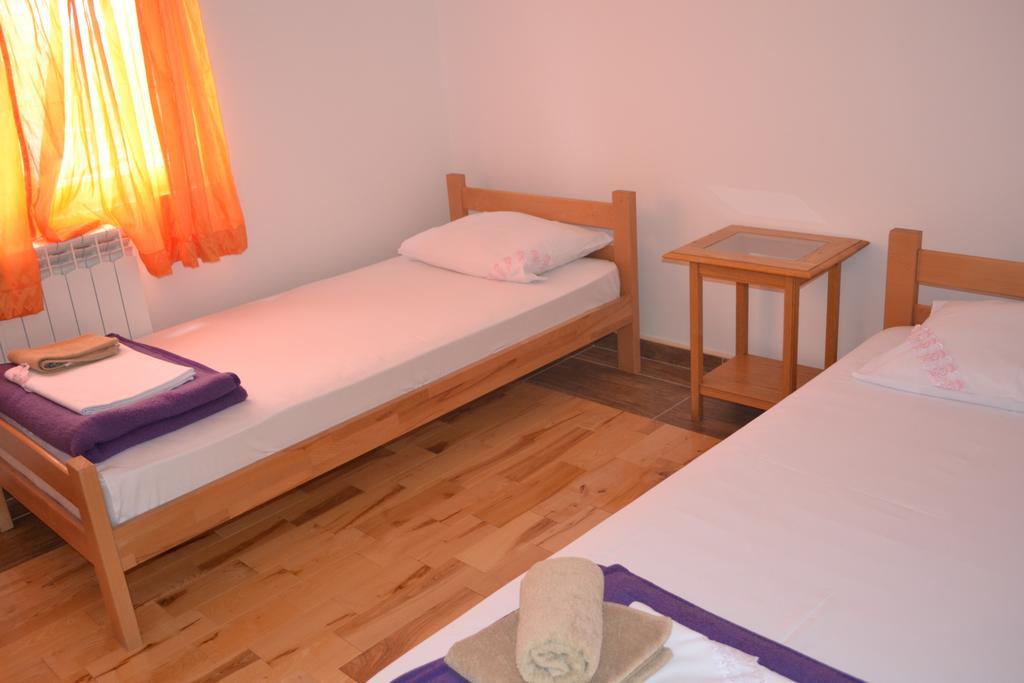 Airport Apartments Beograd Eksteriør billede