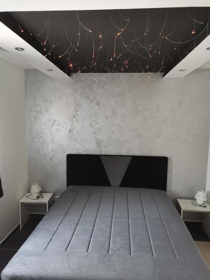 Airport Apartments Beograd Eksteriør billede